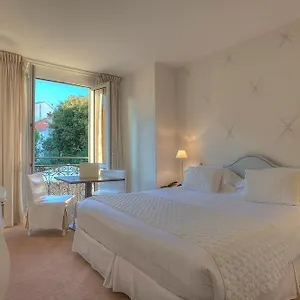 4* Отель Renoir