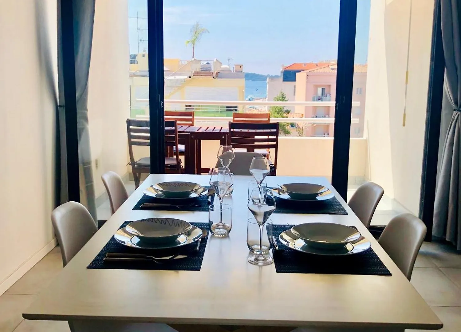 Apartment Evasion Pointe Croisette, Vue Mer, Plage A Une Minute Cannes